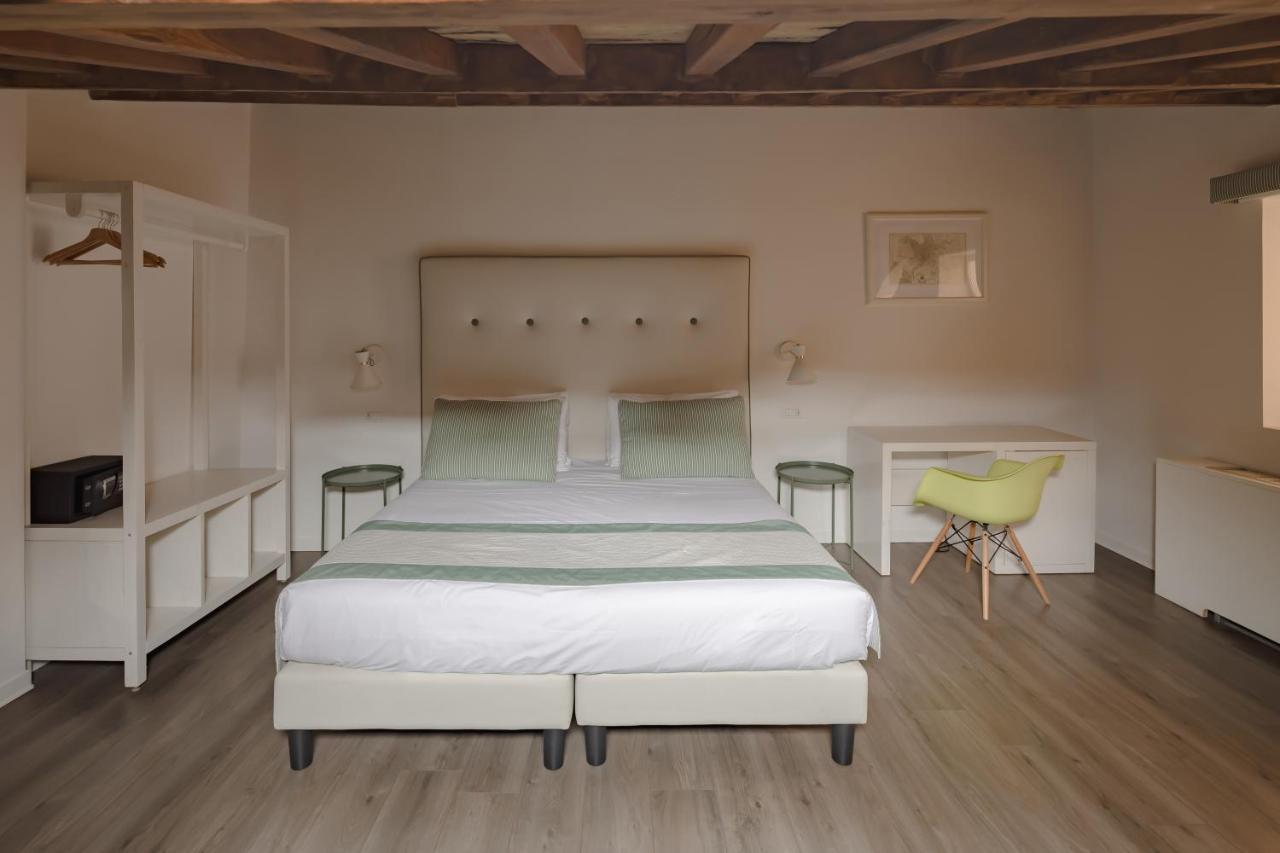 Palazzo Lupardi Relais Bed and breakfast 3*