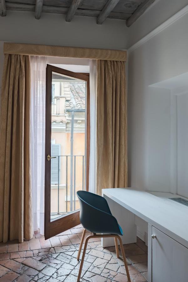 Palazzo Lupardi Relais Bed and breakfast